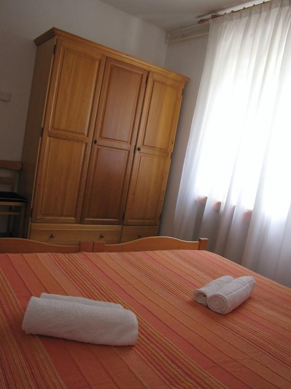Apartment Alice Pula Pokoj fotografie